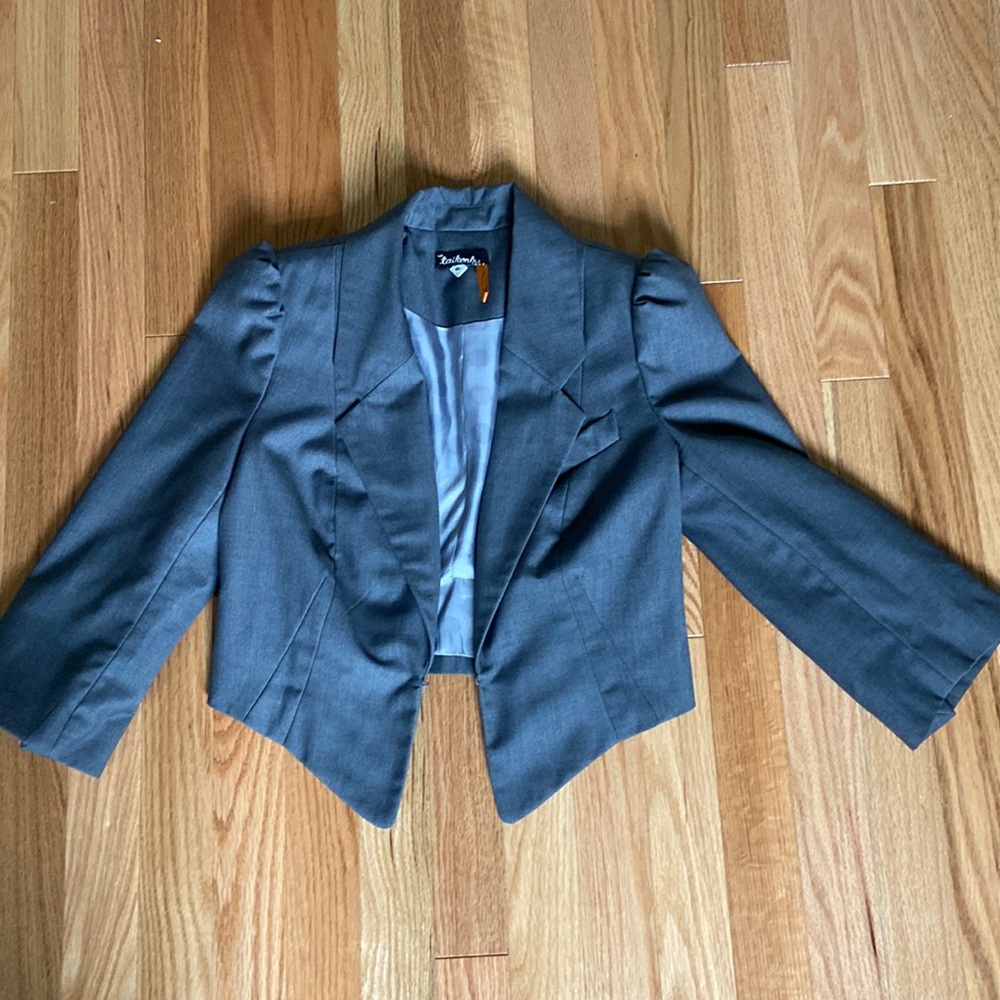 ANTHRO TAIKONKU STRUCTURED CROP BLAZER LINED 0